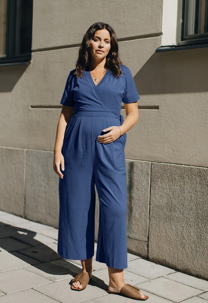 Umstandsjumpsuit mit Stillfunktion - Blau