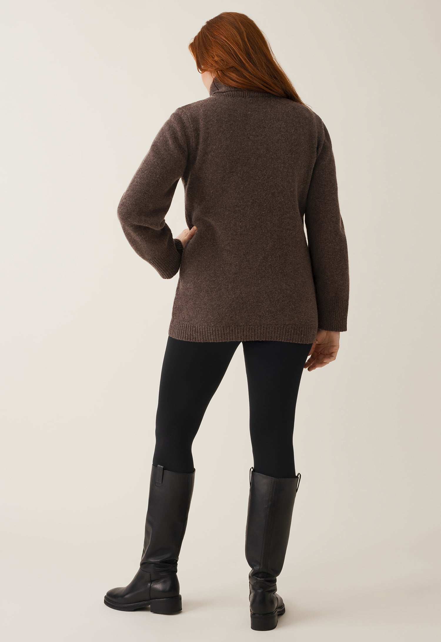 Gestrickter Stillpullover mit Rollkragen - Brown Grey Melange